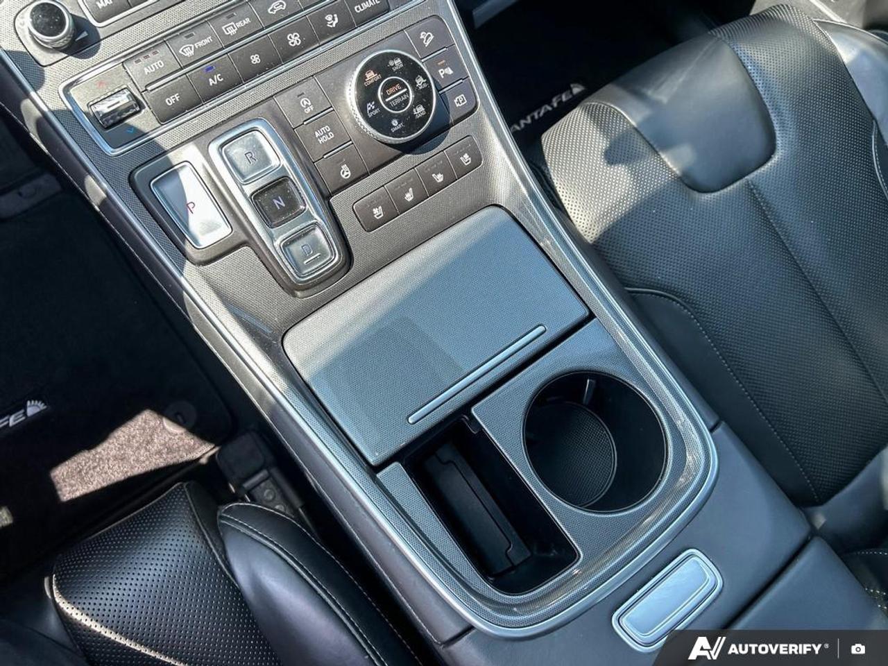 2022 Hyundai Santa Fe Ultimate Calligraphy 4dr All-Wheel Drive Photo
