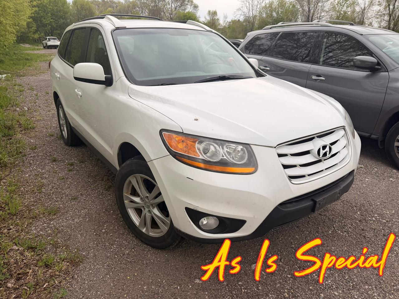 2011 Hyundai Santa Fe  Photo
