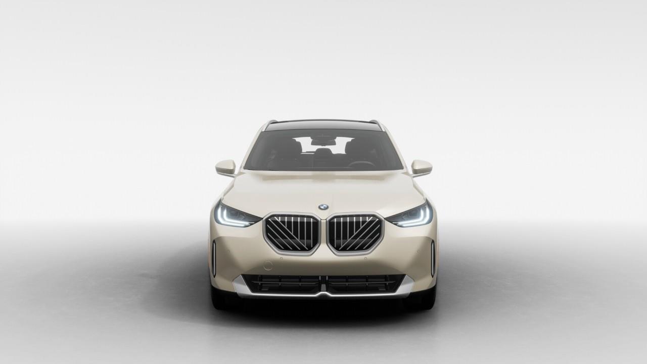 2026 BMW X3  Photo2