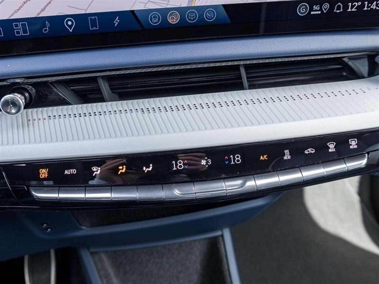 2026 Cadillac OPTIQ Premium Sport 4dr Photo