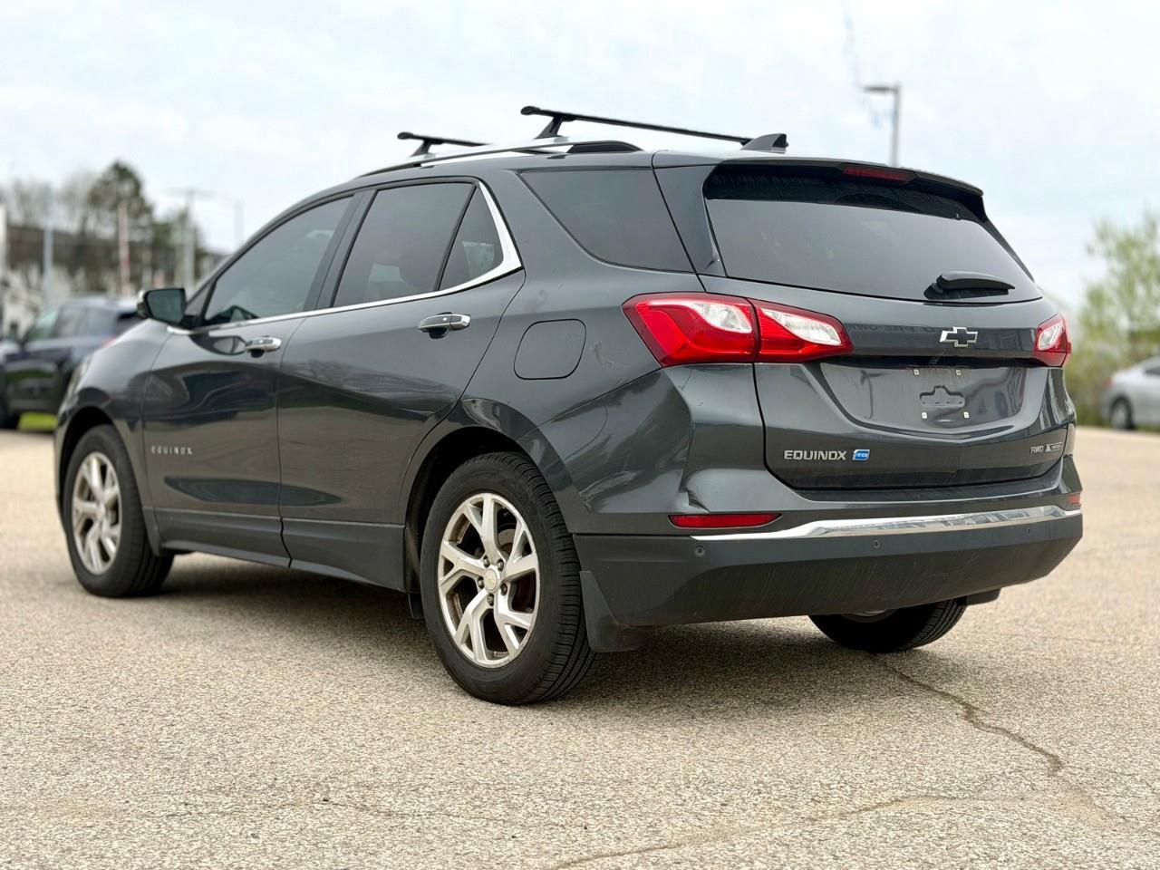 2018 Chevrolet Equinox Premier w/3LZ All-Wheel Drive Photo2