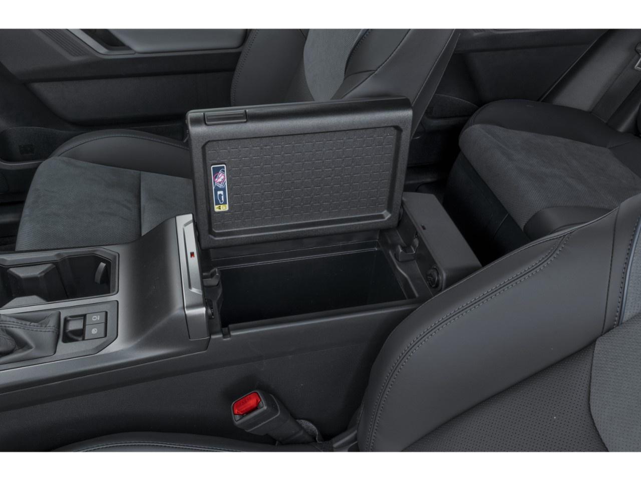 2026 Toyota RAV4 XSE AWD Photo