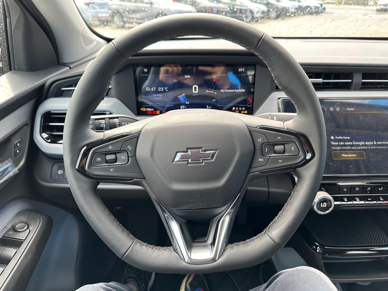 2027 Chevrolet Bolt LT 4dr Photo