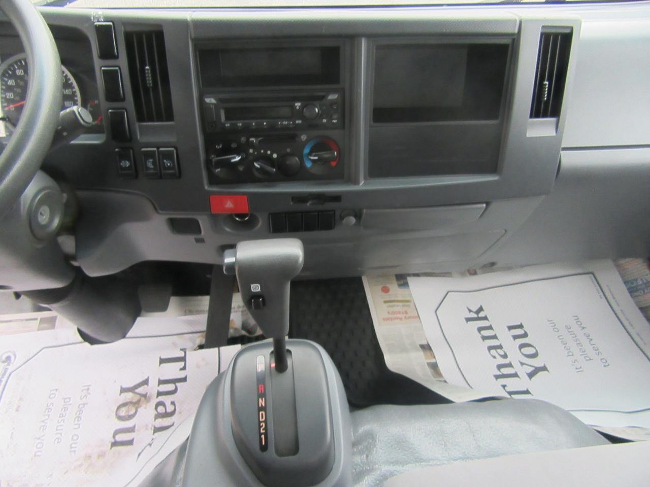 2022 Isuzu NRR DIESEL 20FT HIGH & WIDE BOX POWER LIFTGATE Photo