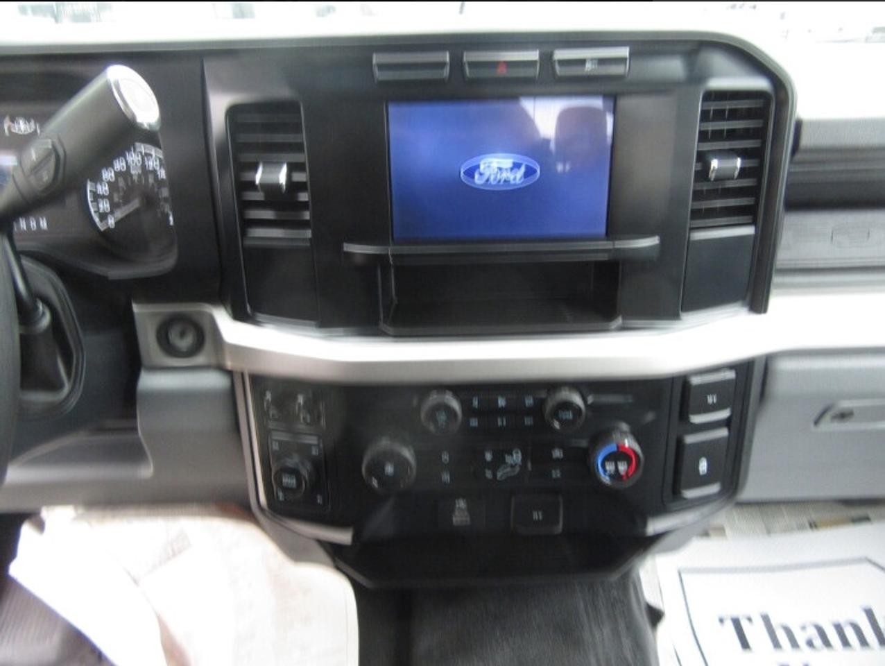 2024 Ford F-250 CREW CAB 4X4 8FT LONG BOX Photo