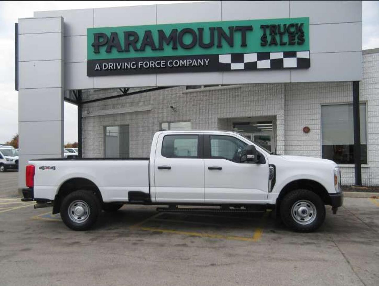 2024 Ford F-250 CREW CAB 4X4 8FT LONG BOX Photo