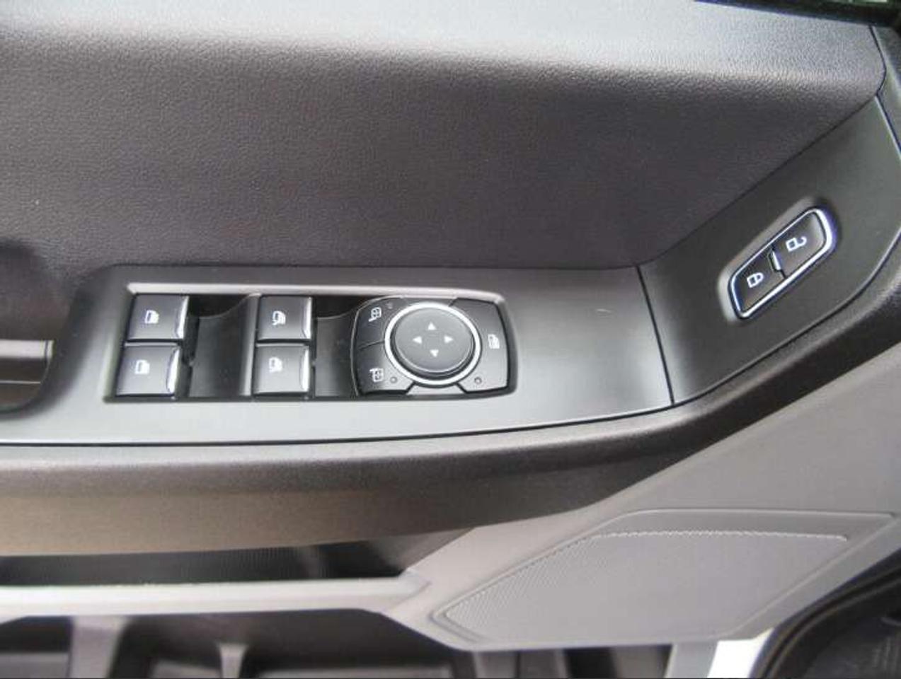 2024 Ford F-250 CREW CAB 4X4 8FT LONG BOX Photo