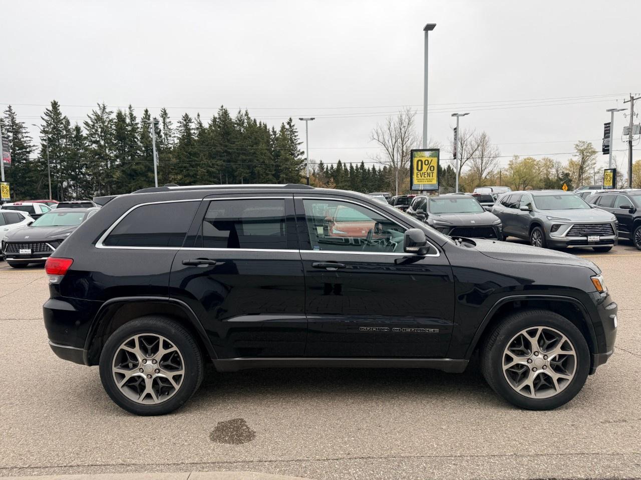 2018 Jeep Grand Cherokee Sterling Edition 4x4 *Ltd Avail* Photo