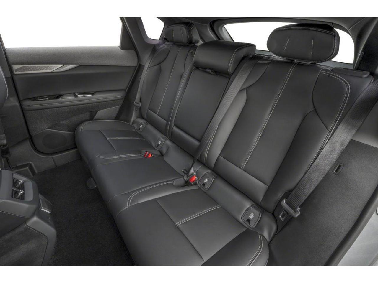 2026 Cadillac OPTIQ Luxury 4dr Photo