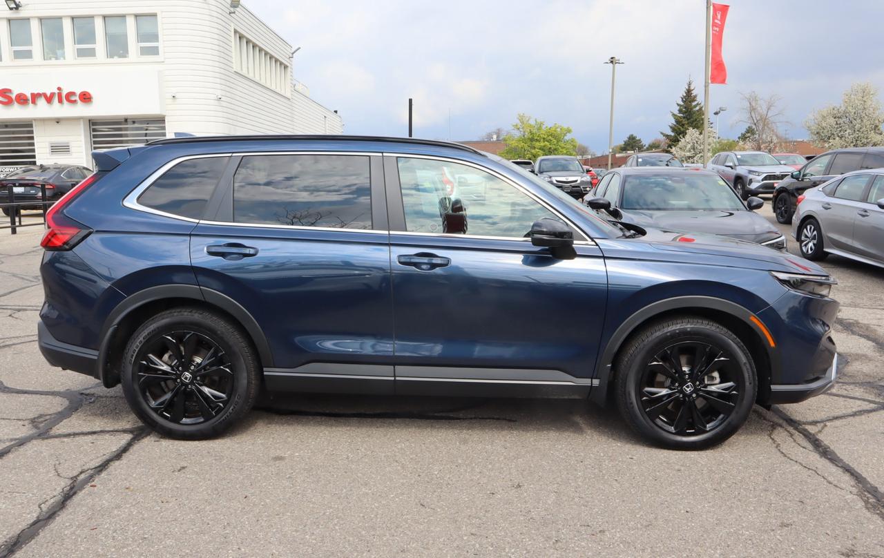 2025 Honda CR-V Hybrid Touring 4dr All-Wheel Drive Photo4