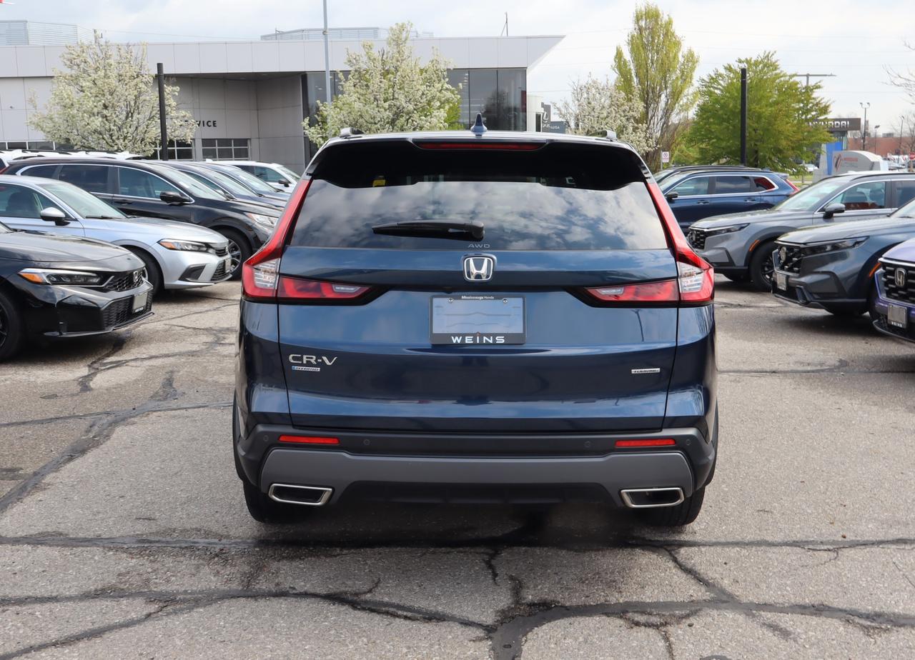 2025 Honda CR-V Hybrid Touring 4dr All-Wheel Drive Photo2