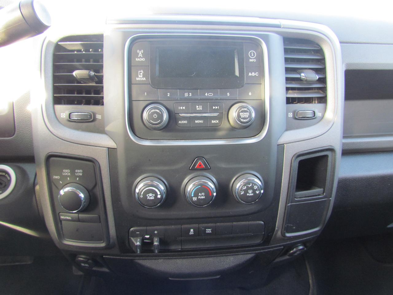 2016 RAM 1500 CLEAN! MUST SEE!  WE FINANCE ALL CREDIT! APPLY NOW Photo