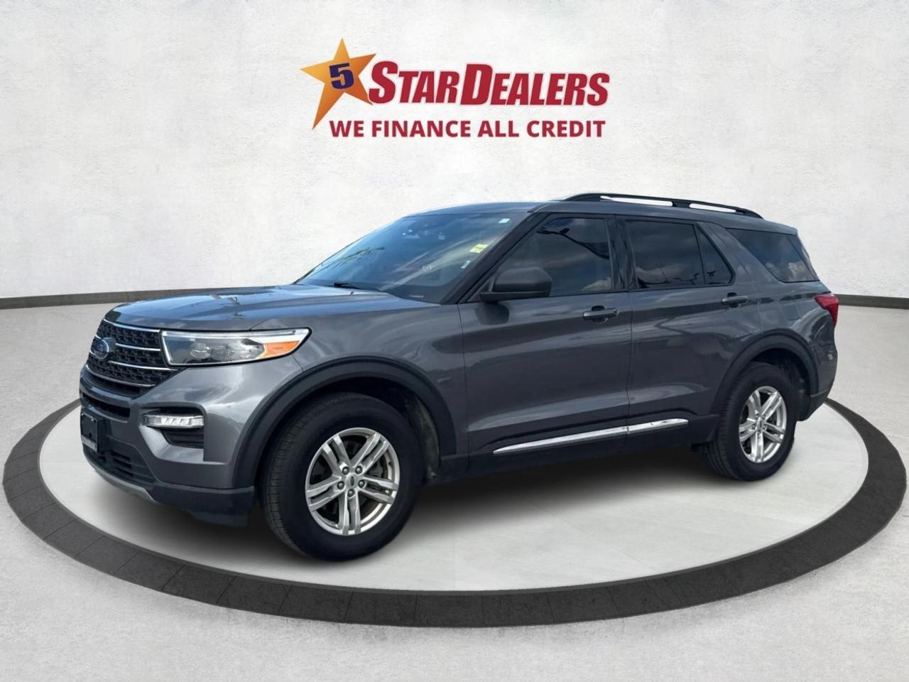 2022 Ford Explorer AWD NAV LANE ASSIST HEATED SEATS WE FINANCE ALL Photo