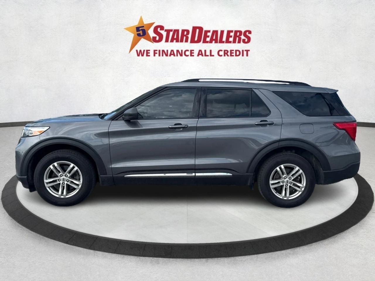 2022 Ford Explorer AWD NAV LANE ASSIST HEATED SEATS WE FINANCE ALL Photo