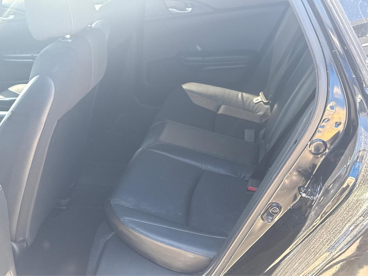 2019 Honda Civic Sedan SUNROOF CRUISE REAR CAM WE FINANCE ALL CREDIT Photo