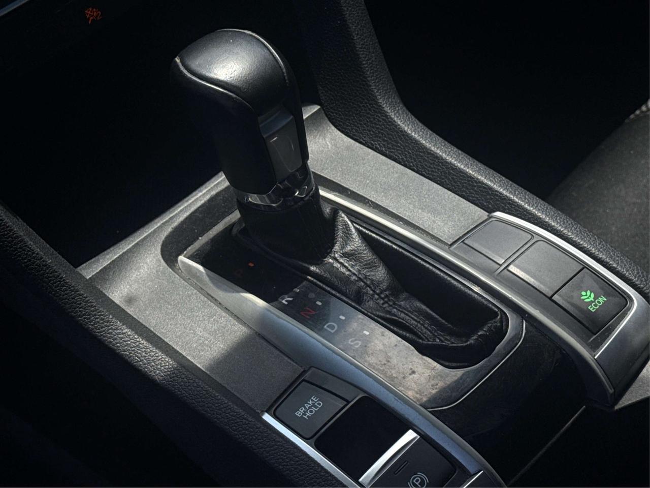 2019 Honda Civic SUNROOF CRUISE REAR CAM WE FINANCE ALL CREDIT Photo