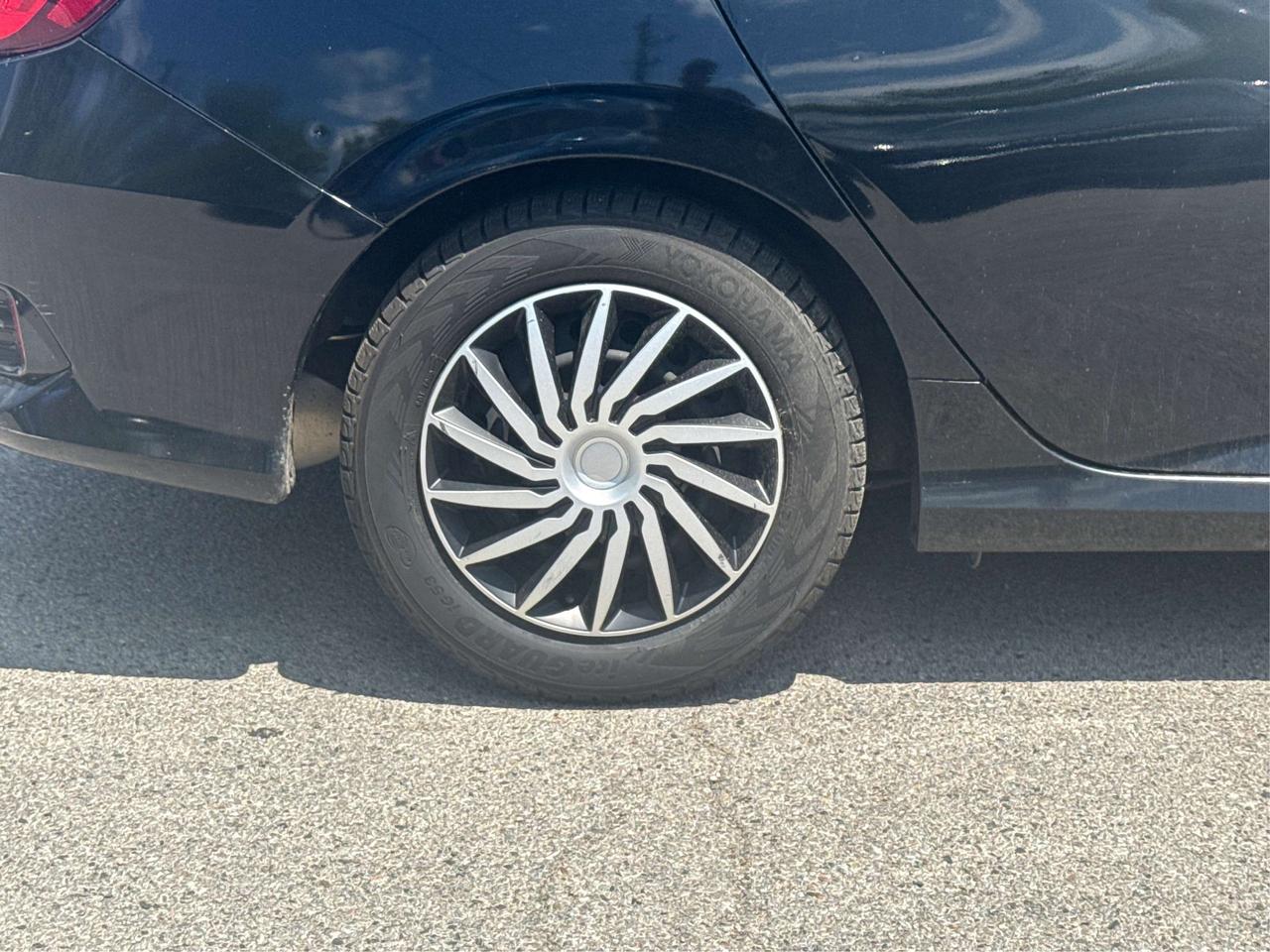2019 Honda Civic SUNROOF CRUISE REAR CAM WE FINANCE ALL CREDIT Photo