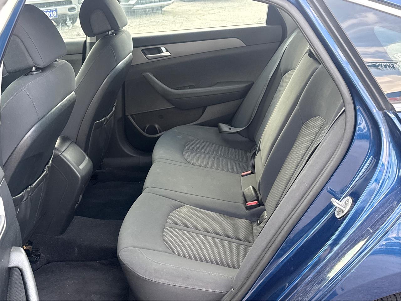 2017 Hyundai Sonata SUNROOF CLEAN MUST SEE WE FINANCE ALL CREDIT Photo