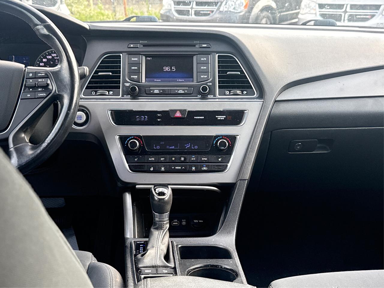 2017 Hyundai Sonata SUNROOF CLEAN MUST SEE WE FINANCE ALL CREDIT Photo