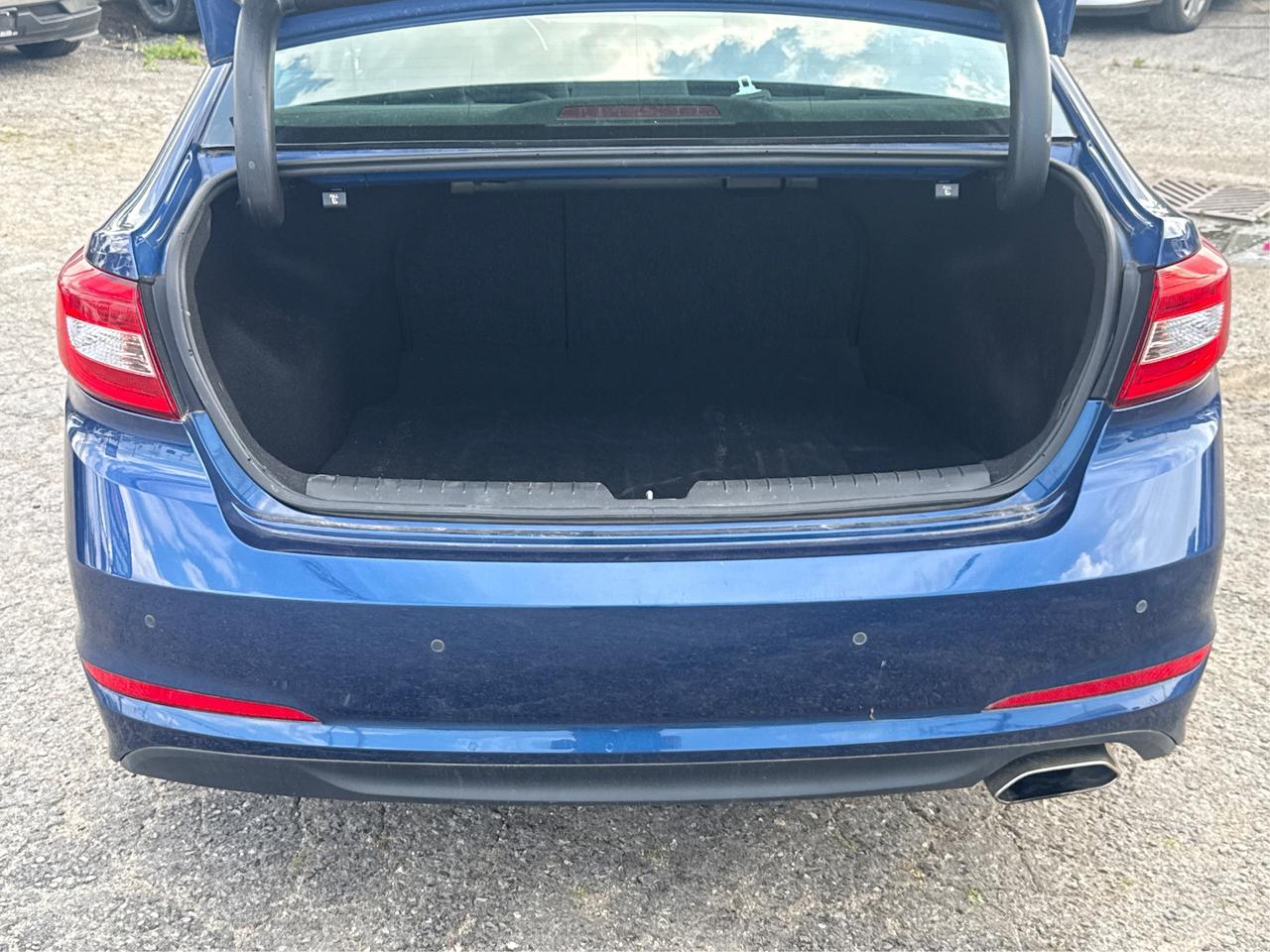 2017 Hyundai Sonata SUNROOF CLEAN MUST SEE WE FINANCE ALL CREDIT Photo