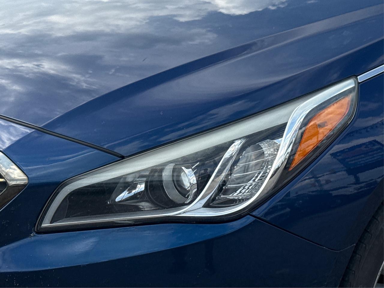 2017 Hyundai Sonata SUNROOF CLEAN MUST SEE WE FINANCE ALL CREDIT Photo