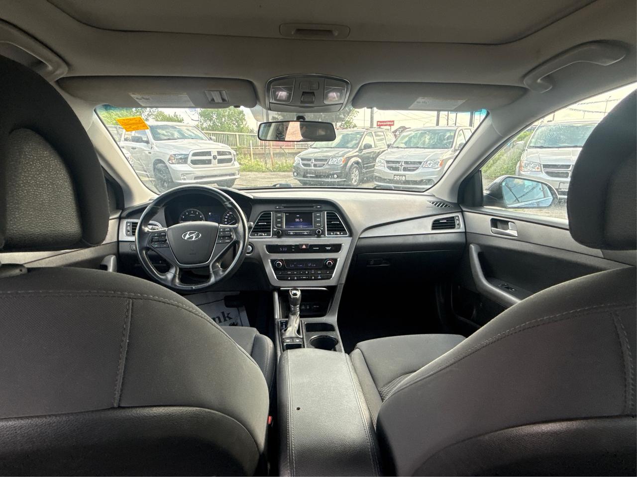 2017 Hyundai Sonata SUNROOF CLEAN MUST SEE WE FINANCE ALL CREDIT Photo