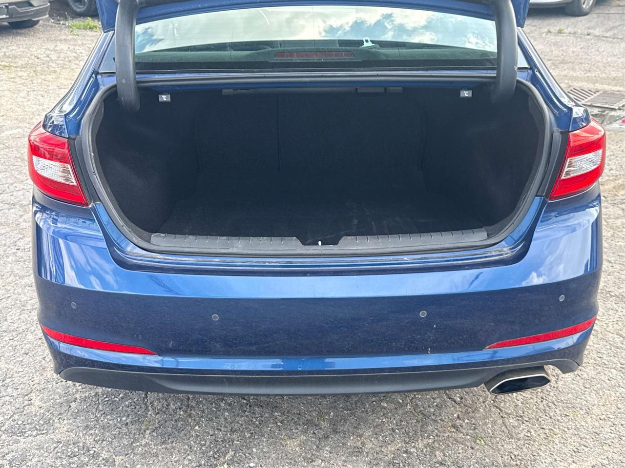 2017 Hyundai Sonata SUNROOF CLEAN MUST SEE WE FINANCE ALL CREDIT Photo