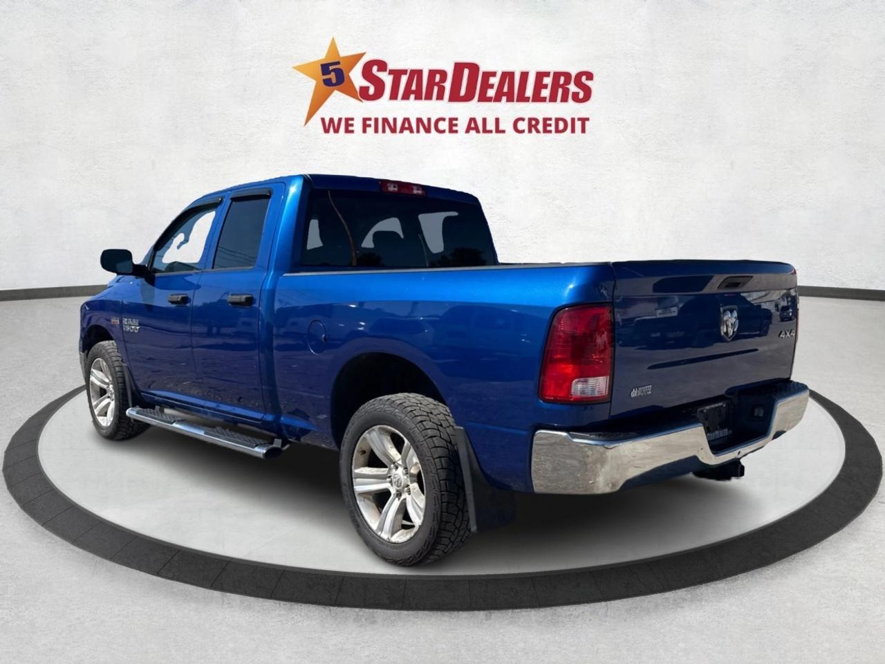2017 RAM 1500 4WD Quad Cab 140.5  ST WE FINANCE ALL CREDIT! Photo4