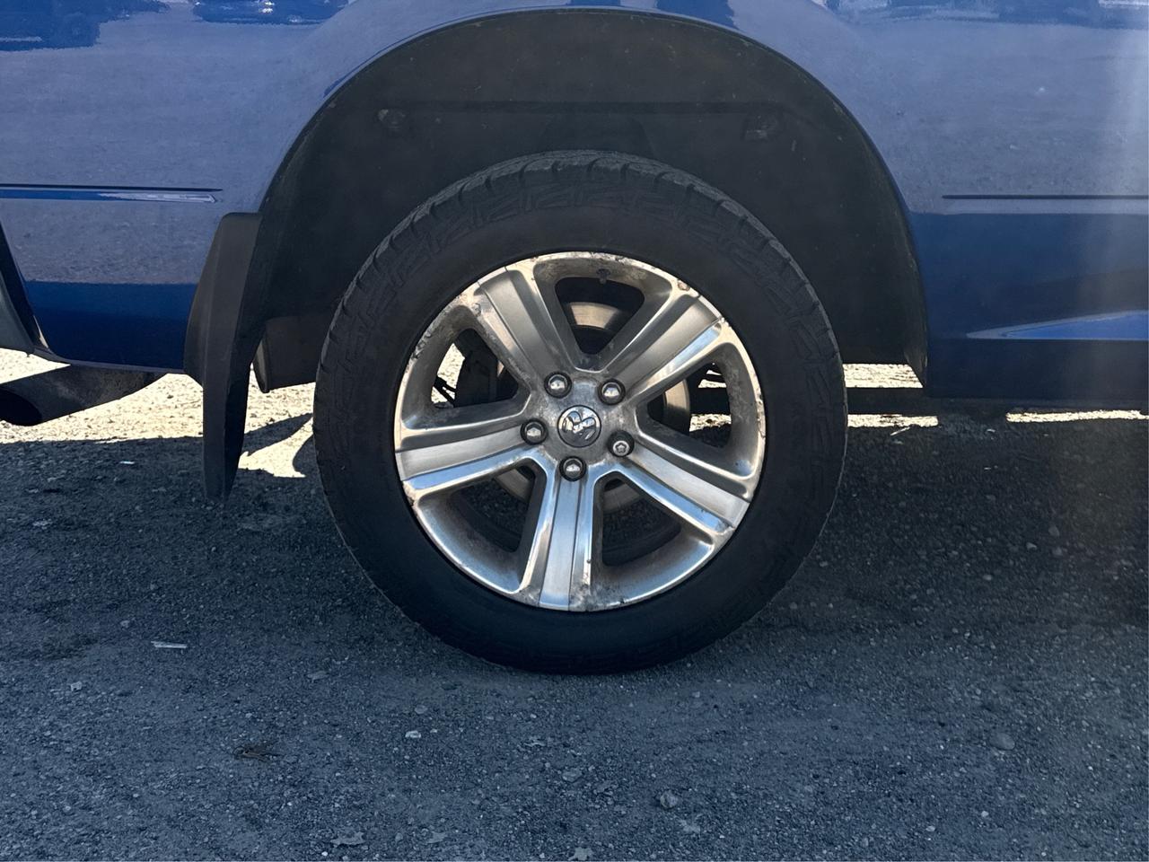 2017 RAM 1500 4WD Quad Cab 140.5  ST WE FINANCE ALL CREDIT! Photo