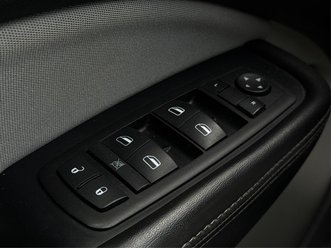2014 Dodge Dart CERTIFIED VERY CLEAN ROOF  WE FINANCE ALL CREDIT! Photo