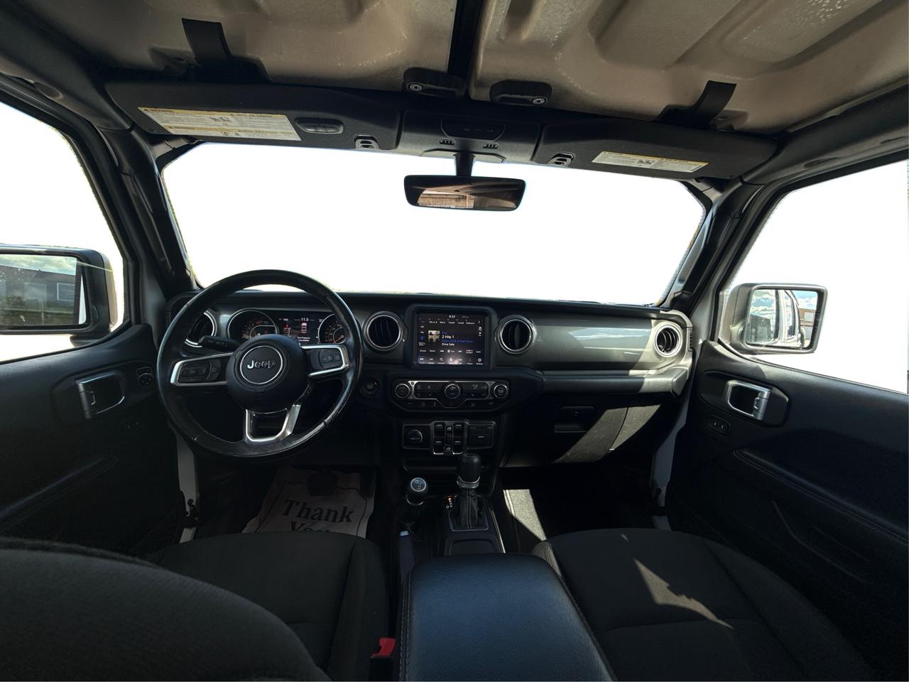 2019 Jeep WRANGLER UNLIMITED 4x4 two top Loaded CERTIFIED WE FINANCE ALL CREDIT Photo