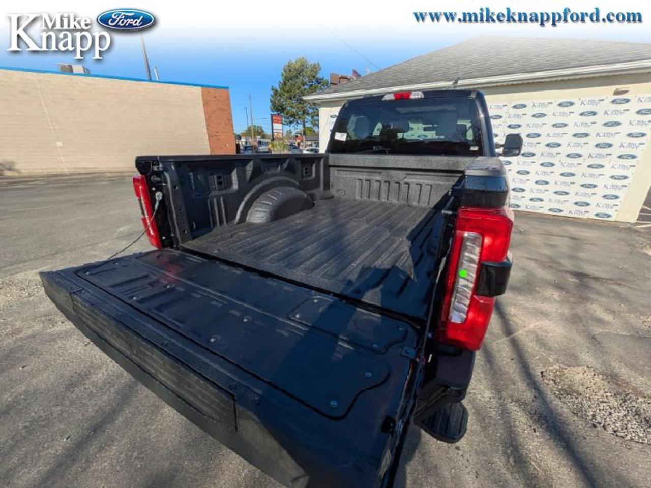 2026 Ford F-250 SUPER DUTY XLT Photo4