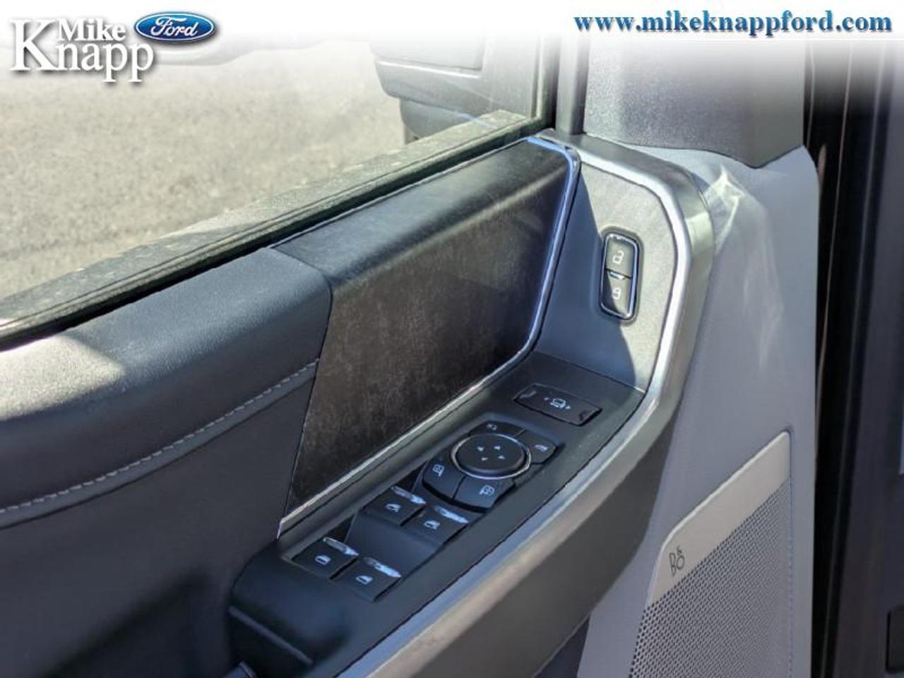 2026 Ford F-250 SUPER DUTY XLT Photo