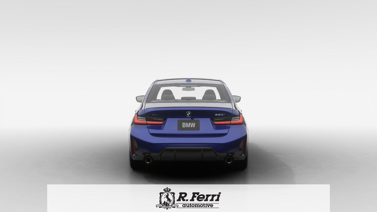 2026 BMW 3 Series  Photo4