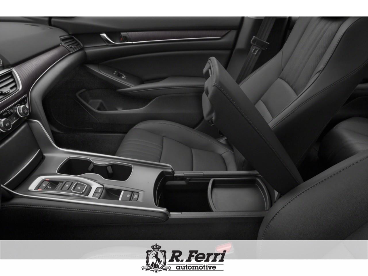 2021 Honda Accord Touring 2.0T 4dr Sedan Photo