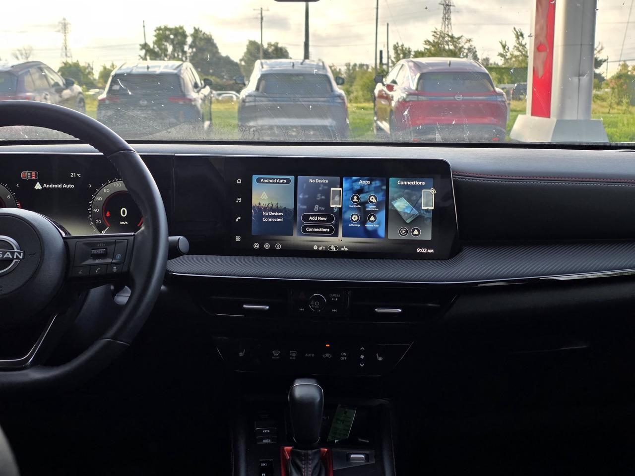2026 Nissan Kicks SR AWD | Wireless Apple Car Play | Android Auto | Heated Seats | Photo