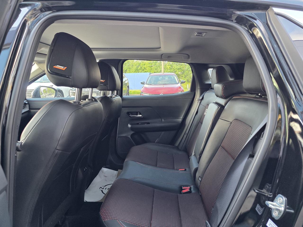 2026 Nissan Kicks SR AWD | Wireless Apple Car Play | Android Auto | Heated Seats | Photo