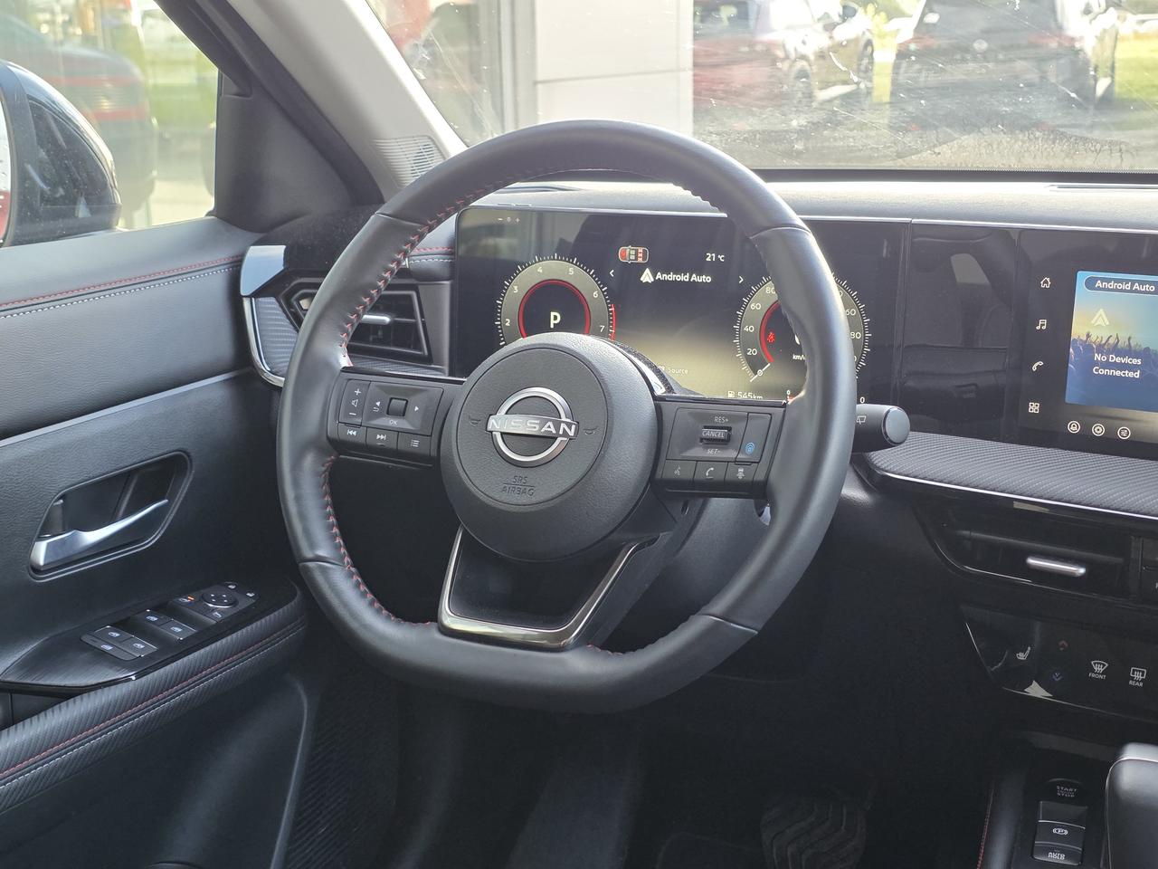 2026 Nissan Kicks SR AWD | Wireless Apple Car Play | Android Auto | Heated Seats | Photo