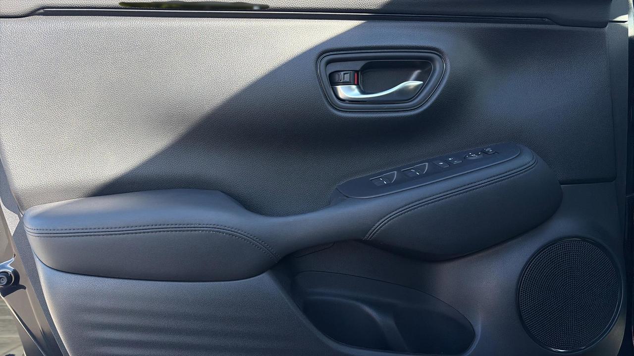2024 Honda HR-V LX-B 2WD CVT Photo