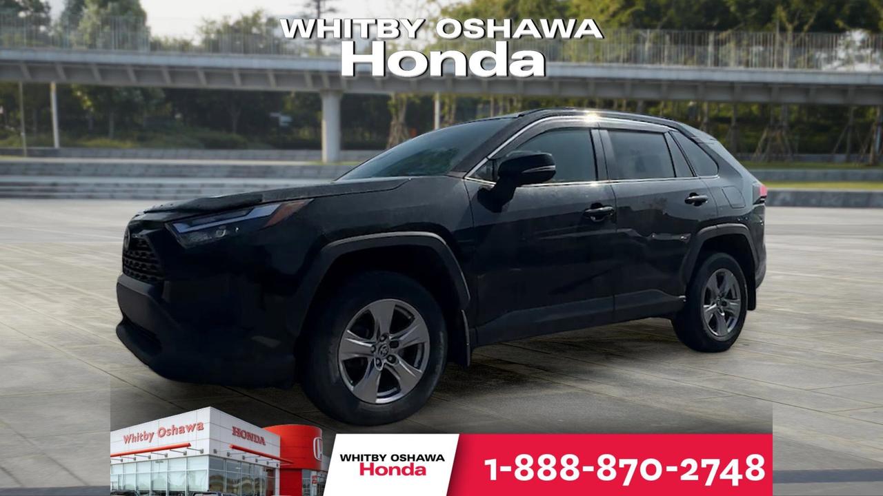 2022 Toyota RAV4 XLE AWD Photo0