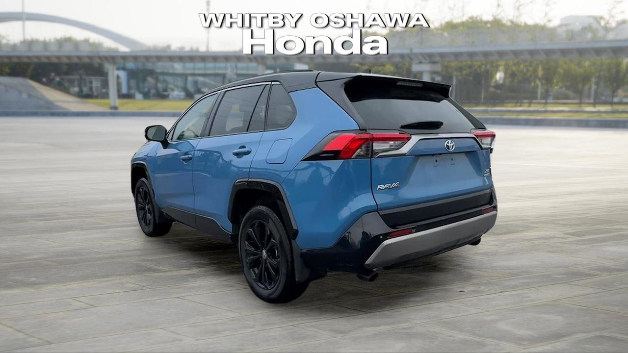2024 Toyota RAV4 Hybrid  Photo4