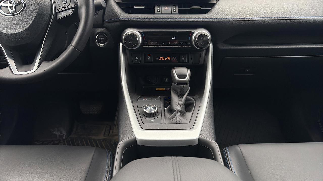 2024 Toyota RAV4 Hybrid  Photo