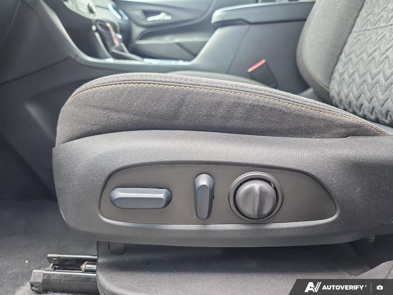 2024 Chevrolet Equinox LT | Apple Car Play | Android Auto | Photo