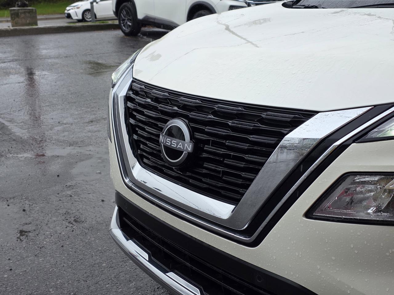 2023 Nissan Rogue Platinum Photo