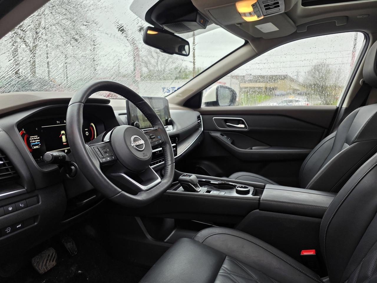 2023 Nissan Rogue Platinum Photo
