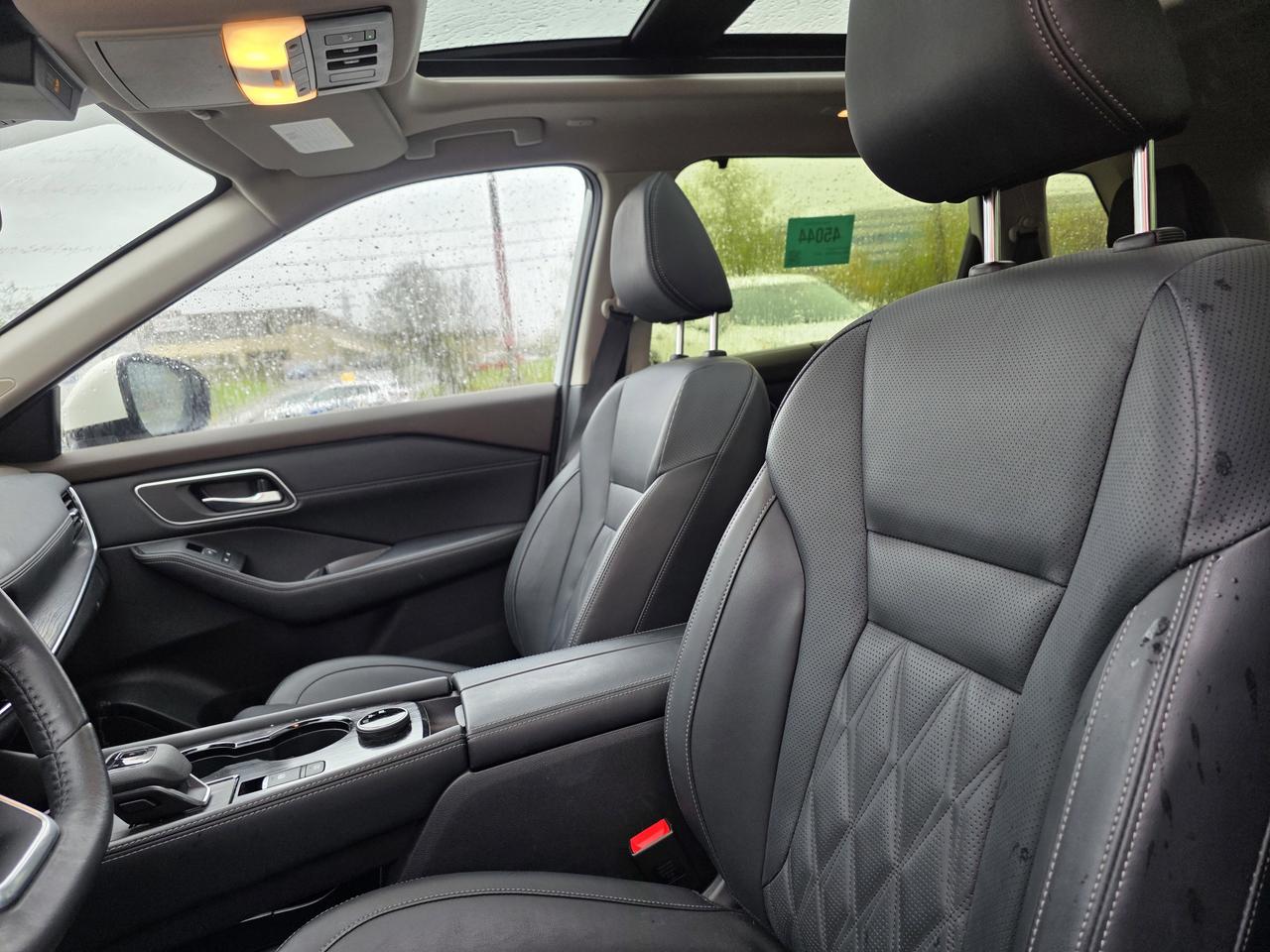 2023 Nissan Rogue Platinum Photo