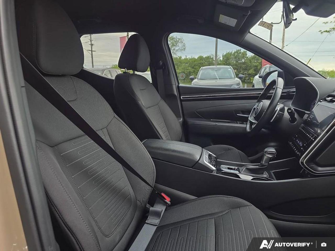 2024 Hyundai Santa Cruz Preferred AWD | Wireless Apple Car Play | Photo