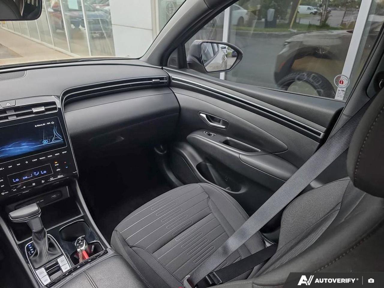 2024 Hyundai Santa Cruz Preferred AWD | Wireless Apple Car Play | Photo