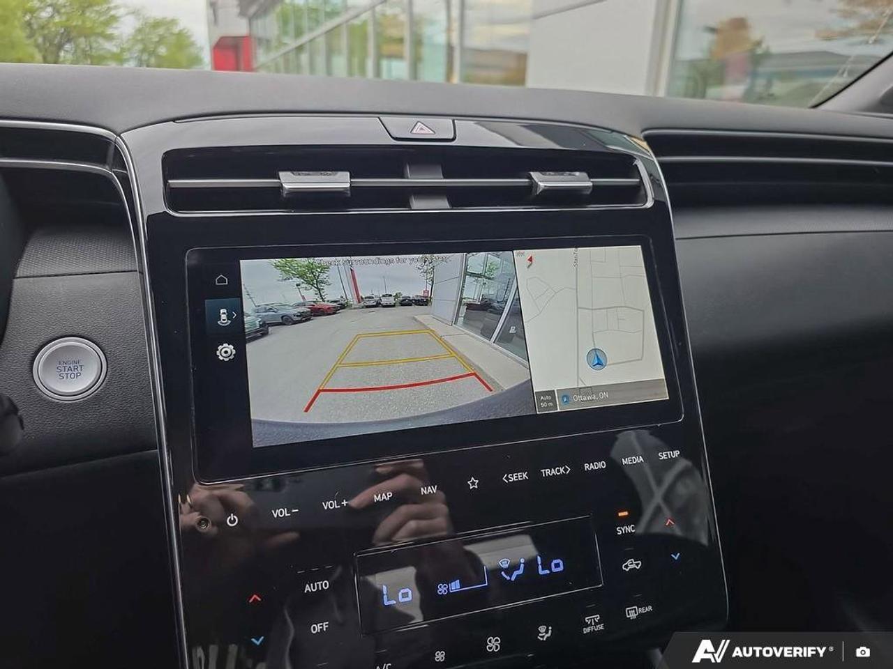 2024 Hyundai Santa Cruz Preferred AWD | Wireless Apple Car Play | Photo