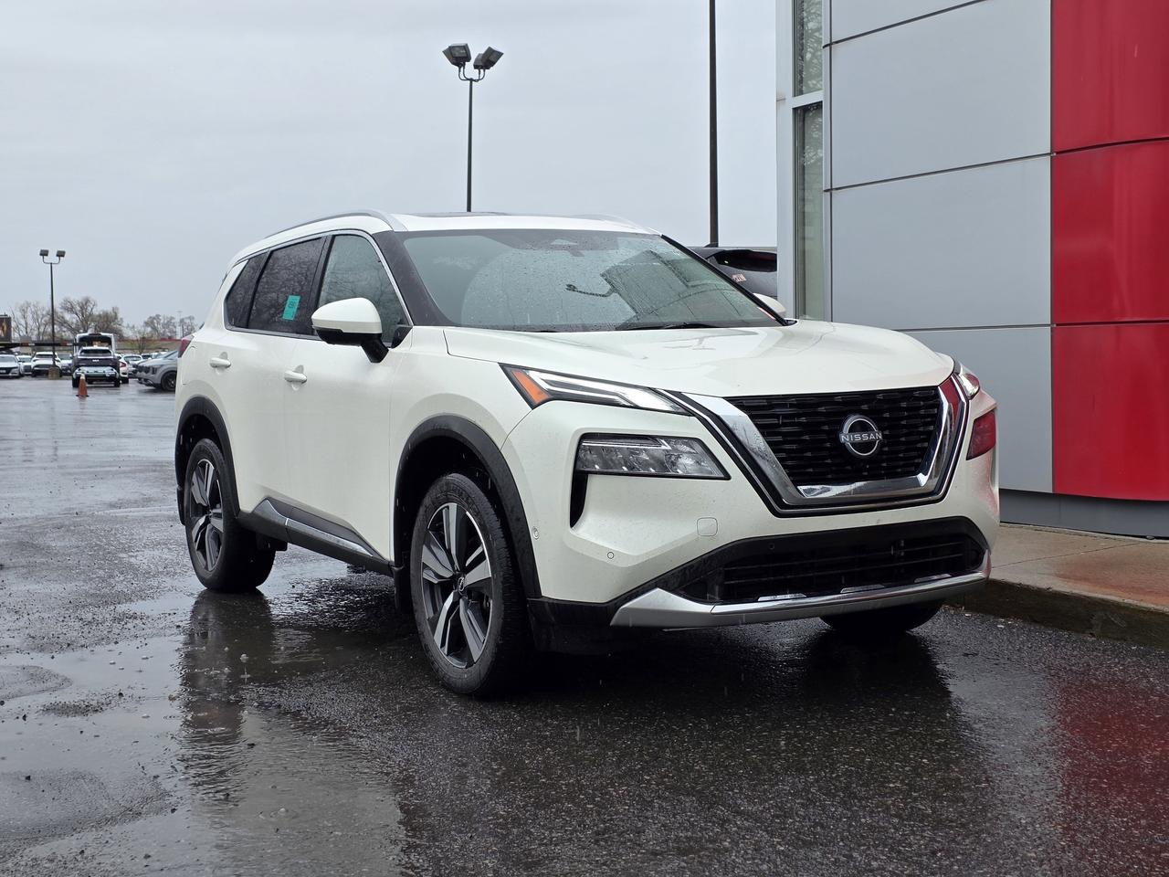 2023 Nissan Rogue Platinum Photo